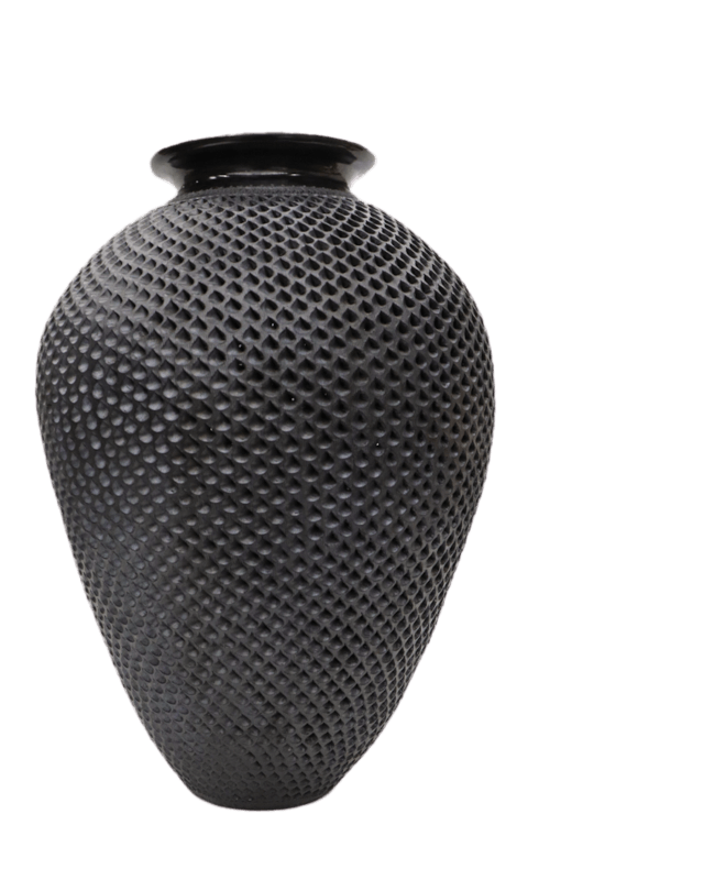 Vase (Black clay)